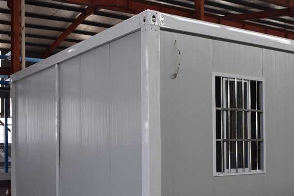 Die Vielfältigkeit von Containern: Mehr als nur ein Mittel zum Transport von Waren